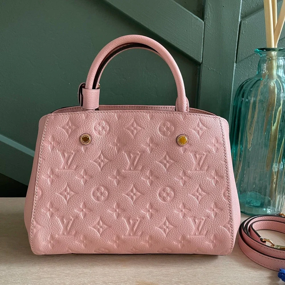 ❌SOLD❌ Louis Vuitton Montaigne BB Empreinte Leather Rose Poudre Crossbody Bag - Picture 17 of 17